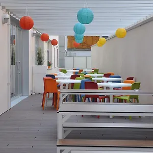 residencia-blas-de-otero.bilbaohotelsspain.com/