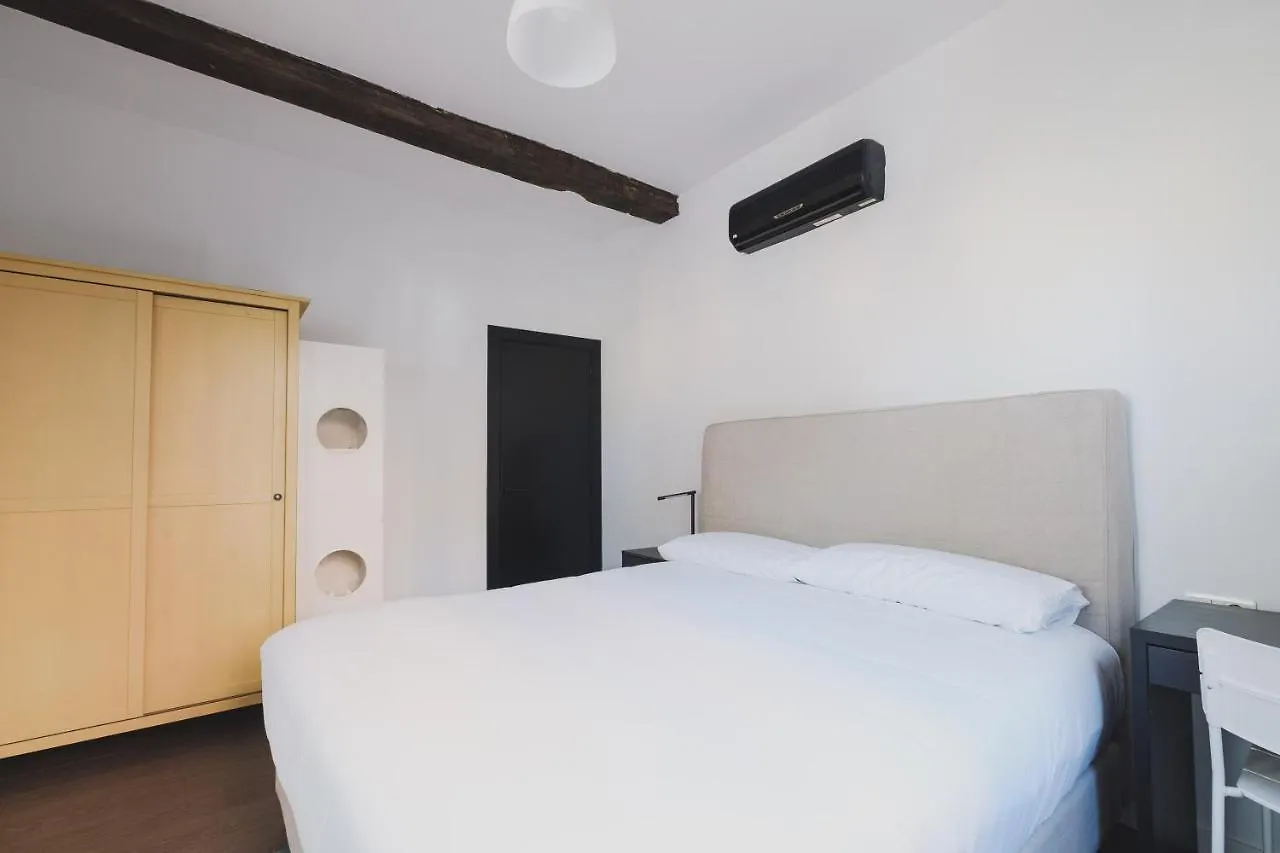 Duplex Con Diseno Perfecto Para Teletrabajar Y Cerca Del Metro Bilbao Apartment